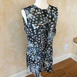 CAbi #416 Avery Tunic Semisheer Top medium
